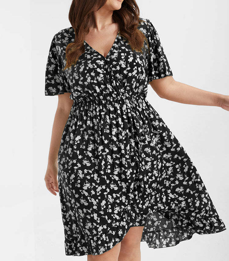Ditsy Floral Ruffles Elastic Waist Wrap Dress