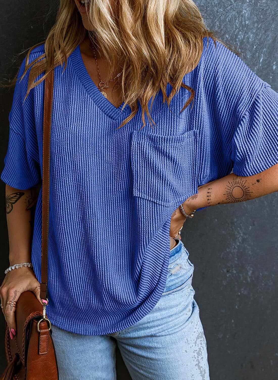 8 Packs ONLY $23.99- Womens Summer Tops Oversized T Shirts Short Sleeve Blouses for Women Dressy Casual Work Outfits