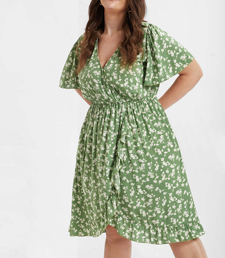 Ditsy Floral Ruffles Elastic Waist Wrap Dress