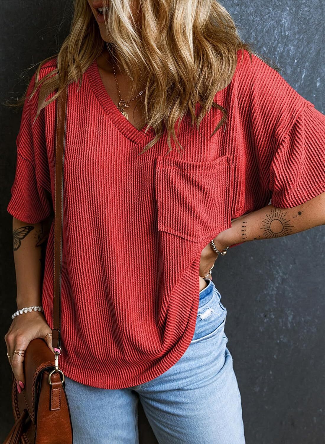 8 Packs ONLY $23.99- Womens Summer Tops Oversized T Shirts Short Sleeve Blouses for Women Dressy Casual Work Outfits