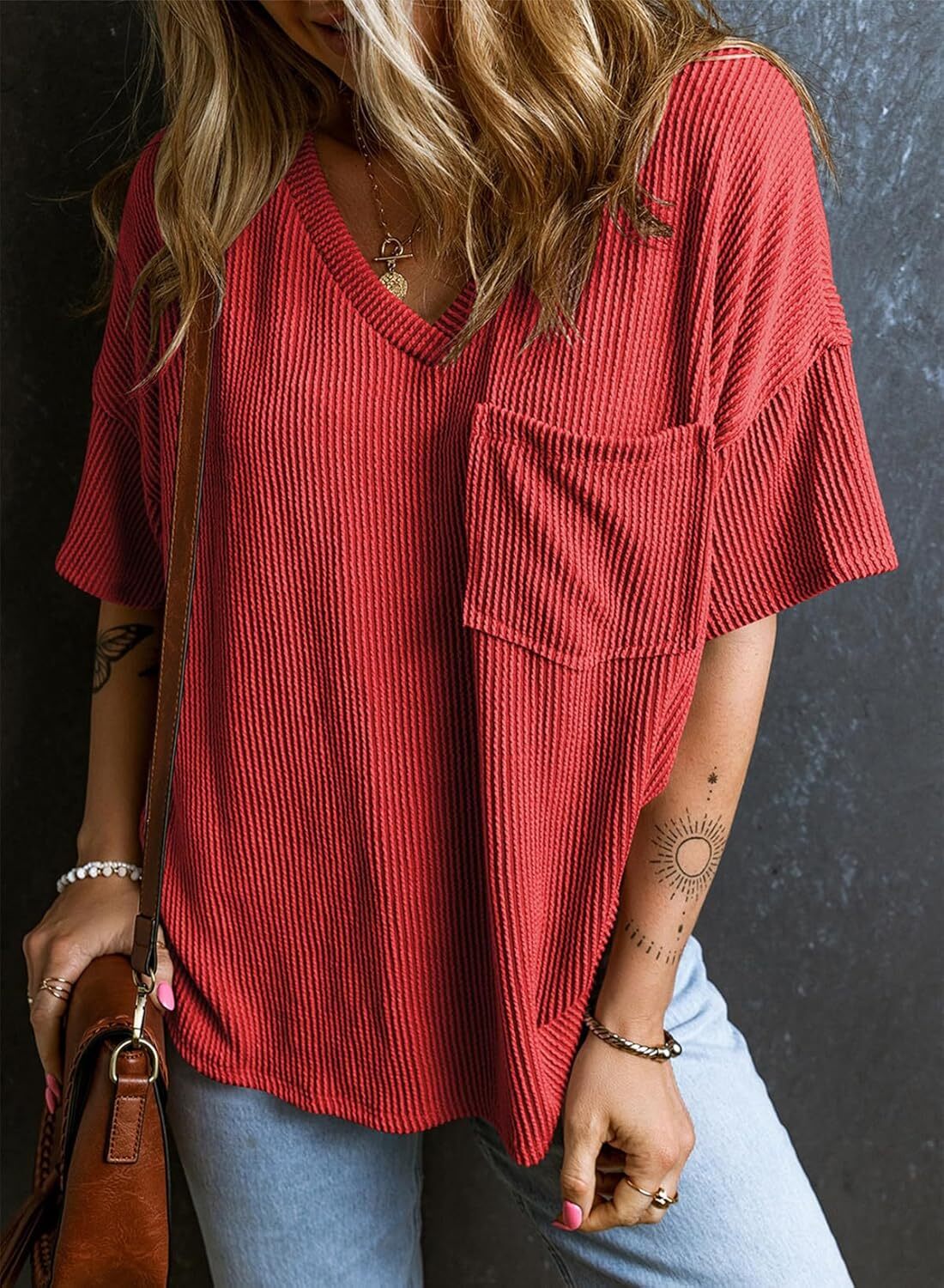 8 Packs ONLY $23.99- Womens Summer Tops Oversized T Shirts Short Sleeve Blouses for Women Dressy Casual Work Outfits