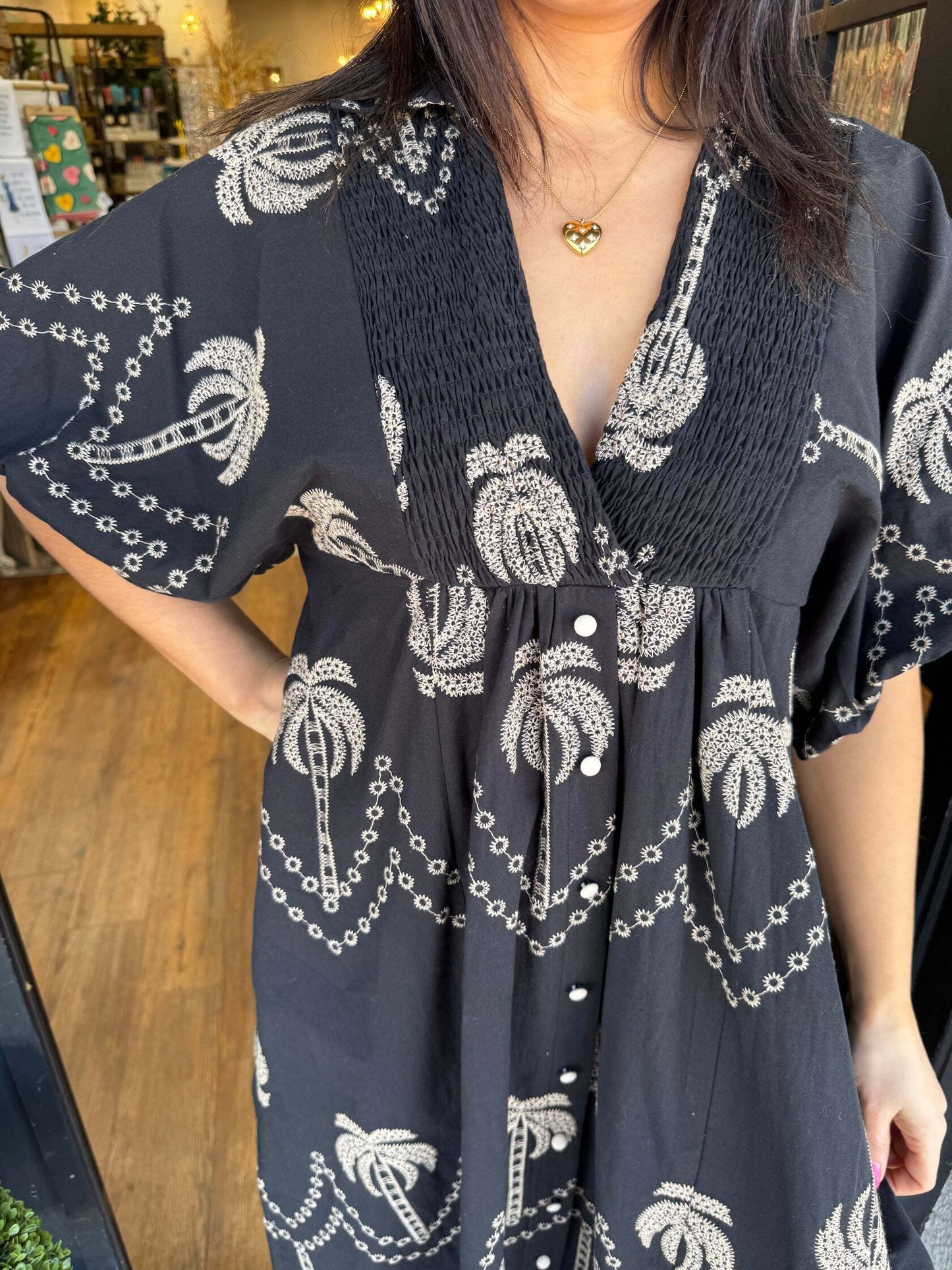 2025 Oversized Textured V-Neck Palm Tree Print Dress