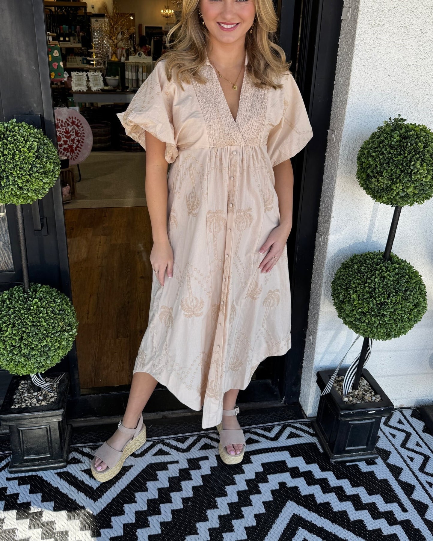 2025 Oversized Textured V-Neck Palm Tree Print Dress