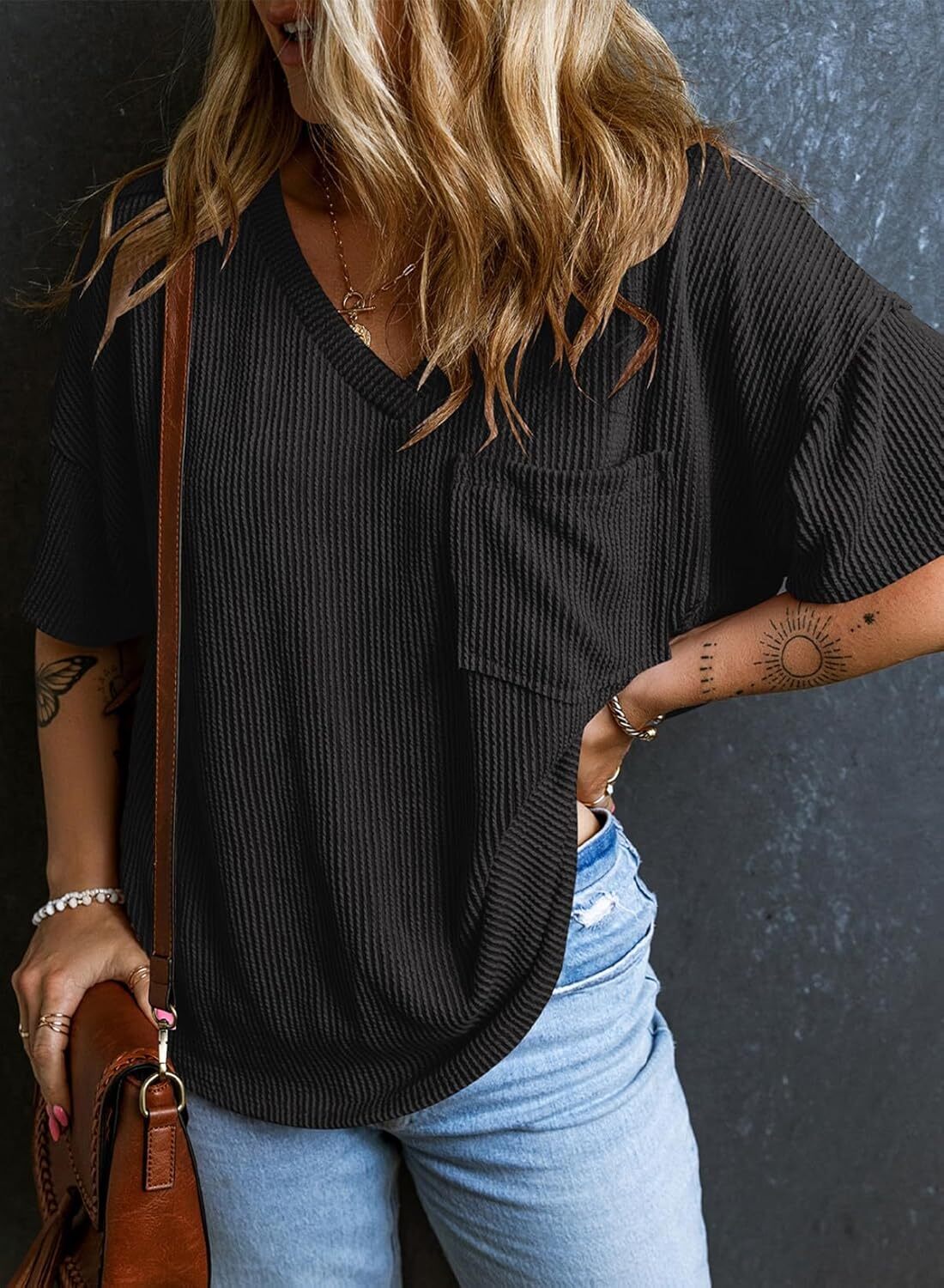 8 Packs ONLY $23.99- Womens Summer Tops Oversized T Shirts Short Sleeve Blouses for Women Dressy Casual Work Outfits