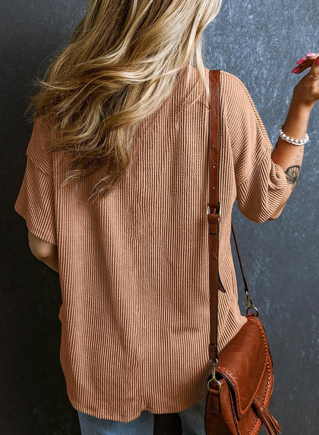 8 Packs ONLY $23.99- Womens Summer Tops Oversized T Shirts Short Sleeve Blouses for Women Dressy Casual Work Outfits