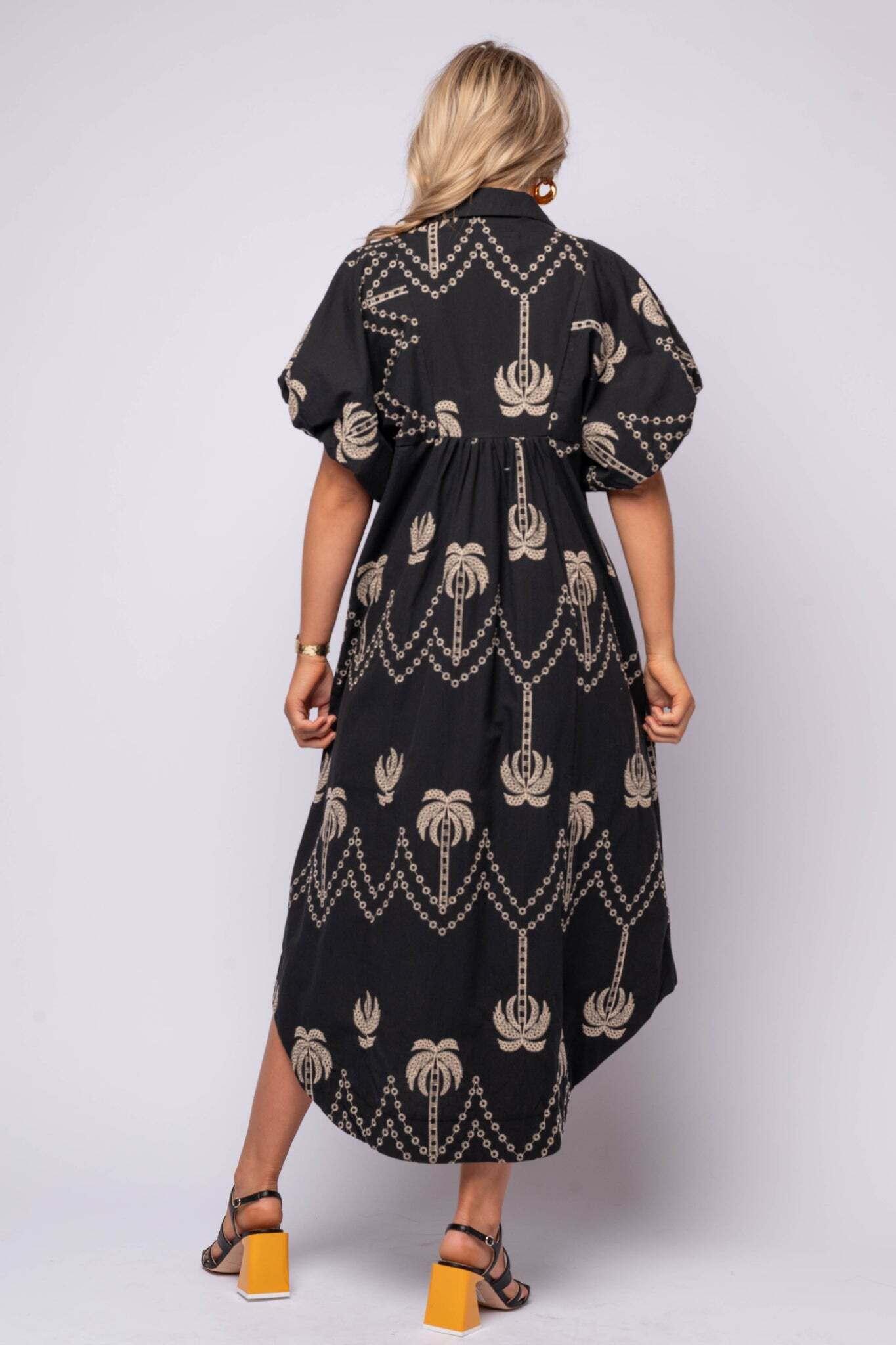 2025 Oversized Textured V-Neck Palm Tree Print Dress