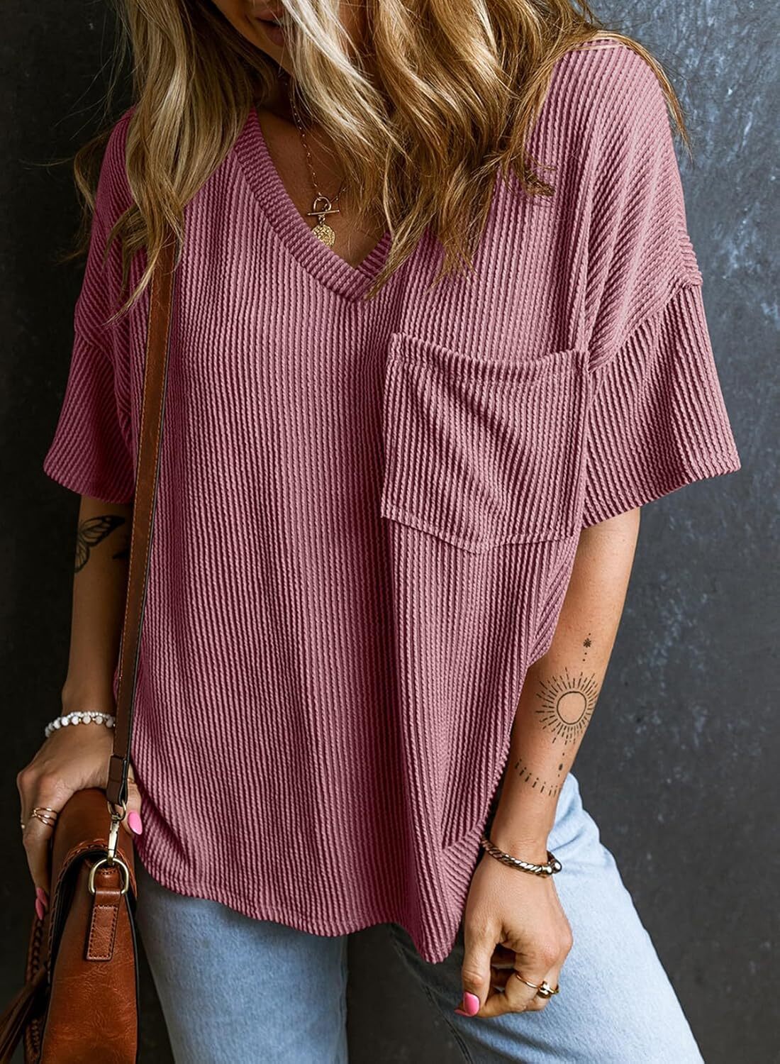 8 Packs ONLY $23.99- Womens Summer Tops Oversized T Shirts Short Sleeve Blouses for Women Dressy Casual Work Outfits